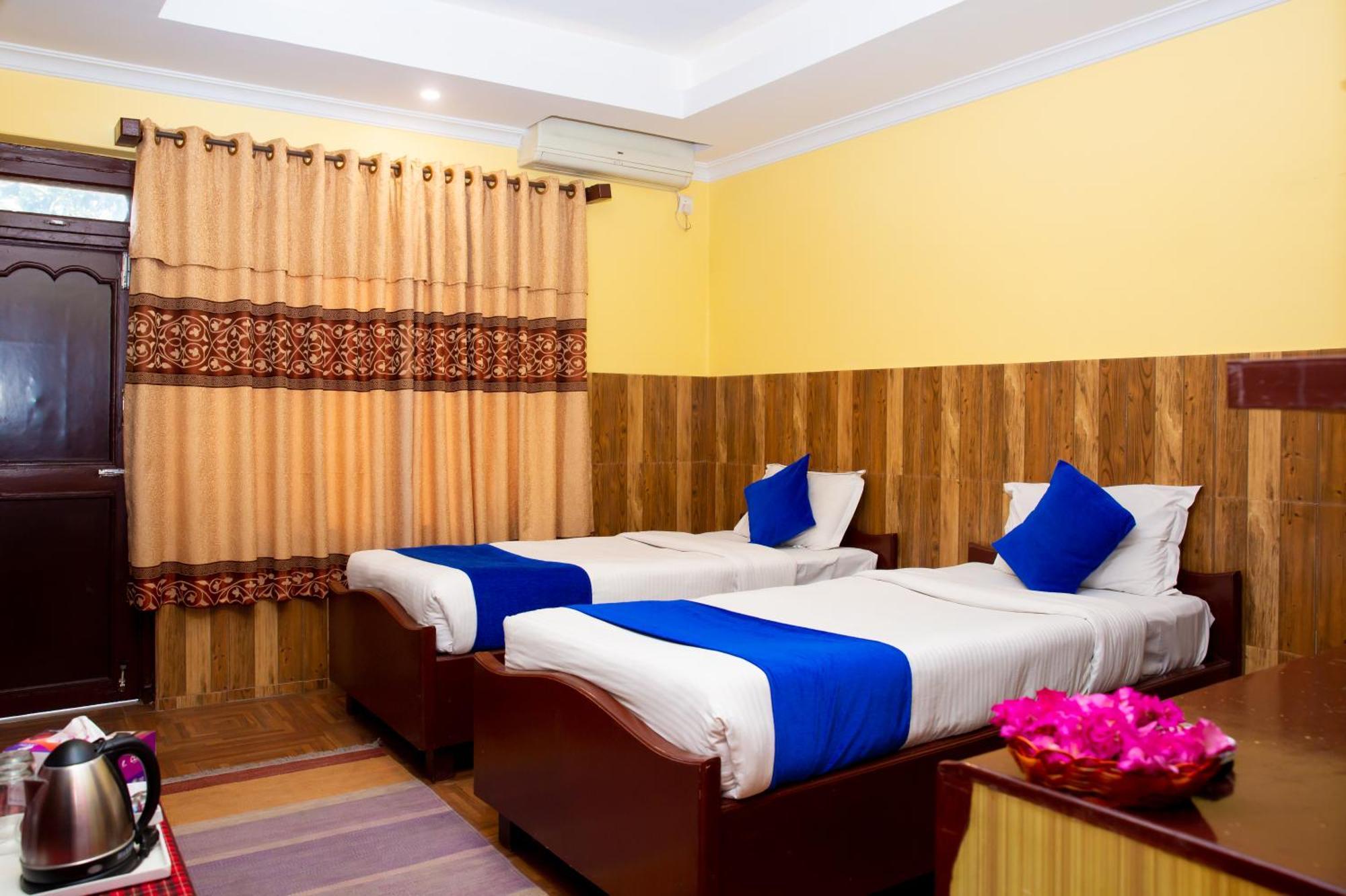 Tuki Resort Покхара Экстерьер фото